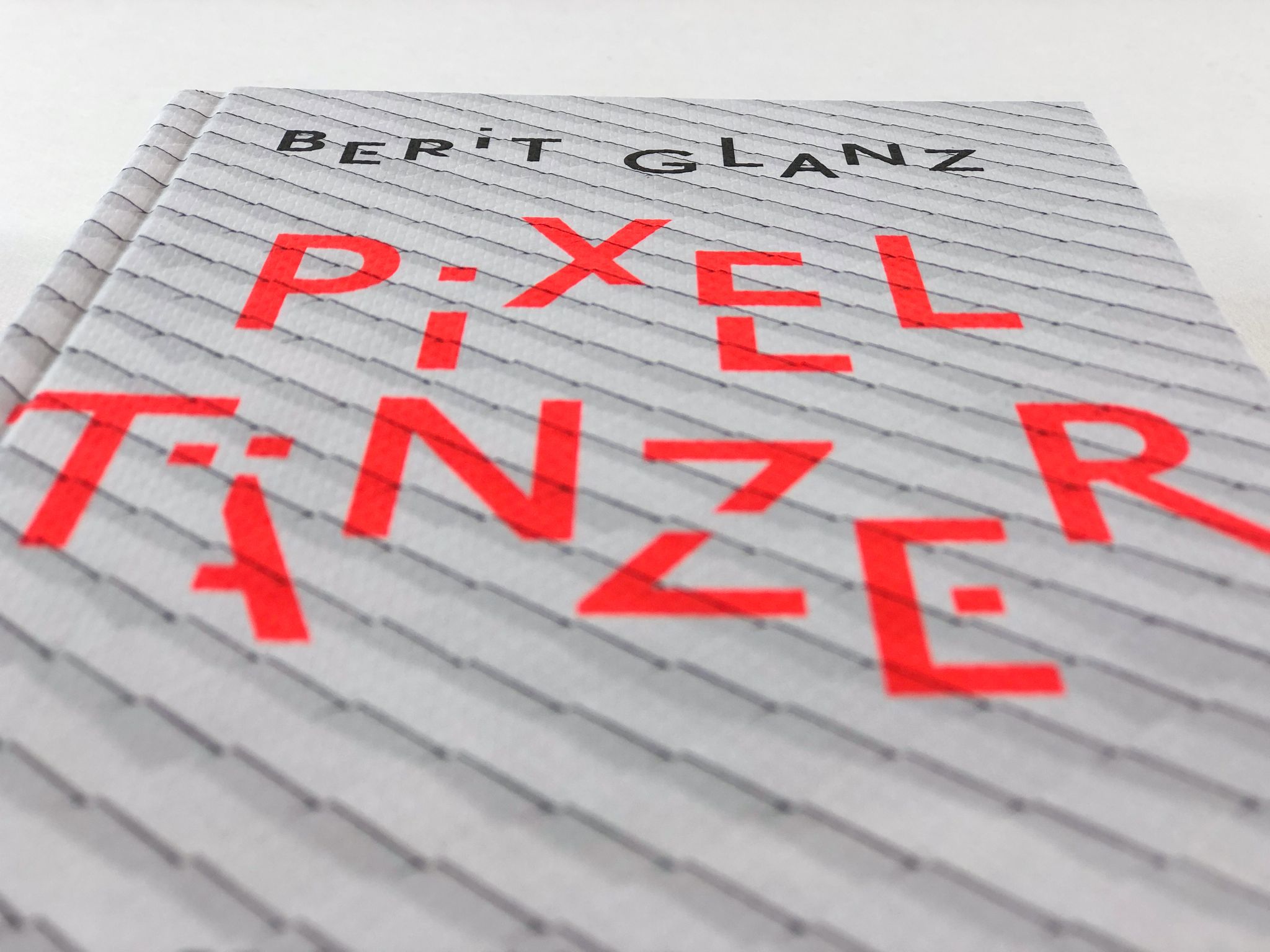 171716_Glanz_Pixeltaenzer_BA_02.jpg