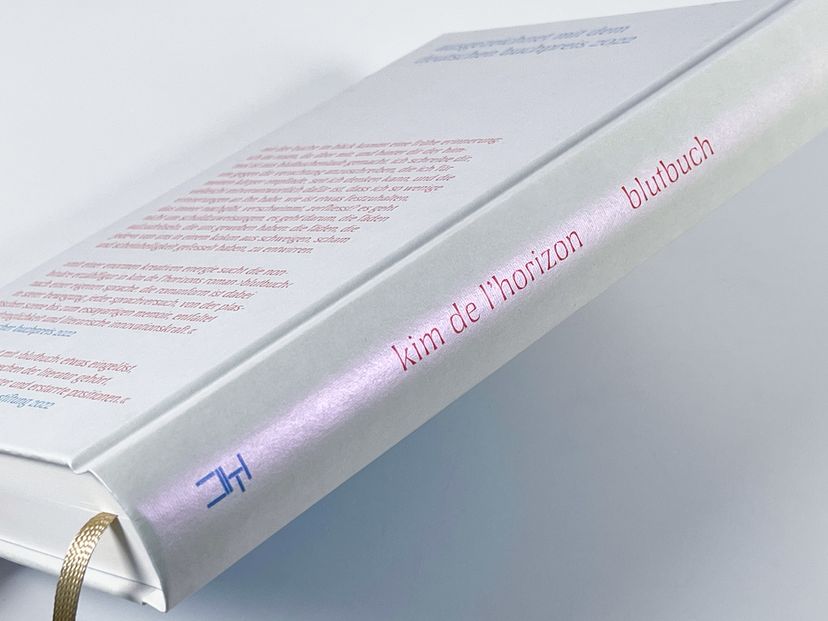 174316_lHorizon_Blutbuch_BA_03.jpg