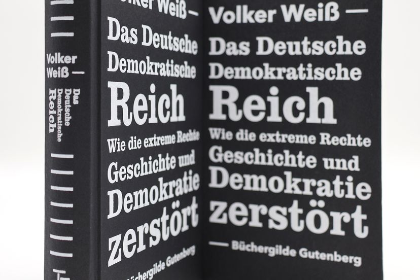 17667X_Weiss_Reich_BA_05.jpg
