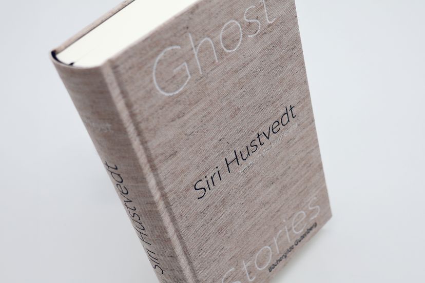 177536_Hustvedt_Ghost_BA_03.jpg