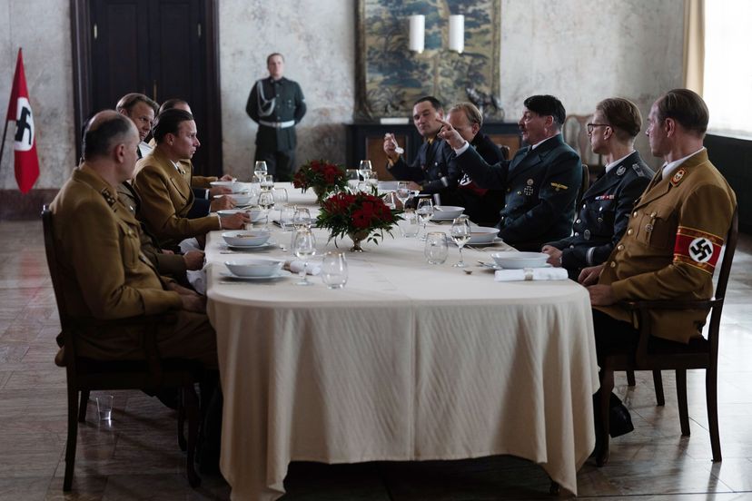 213007_DVD_Fuehrer_BM_04.jpg