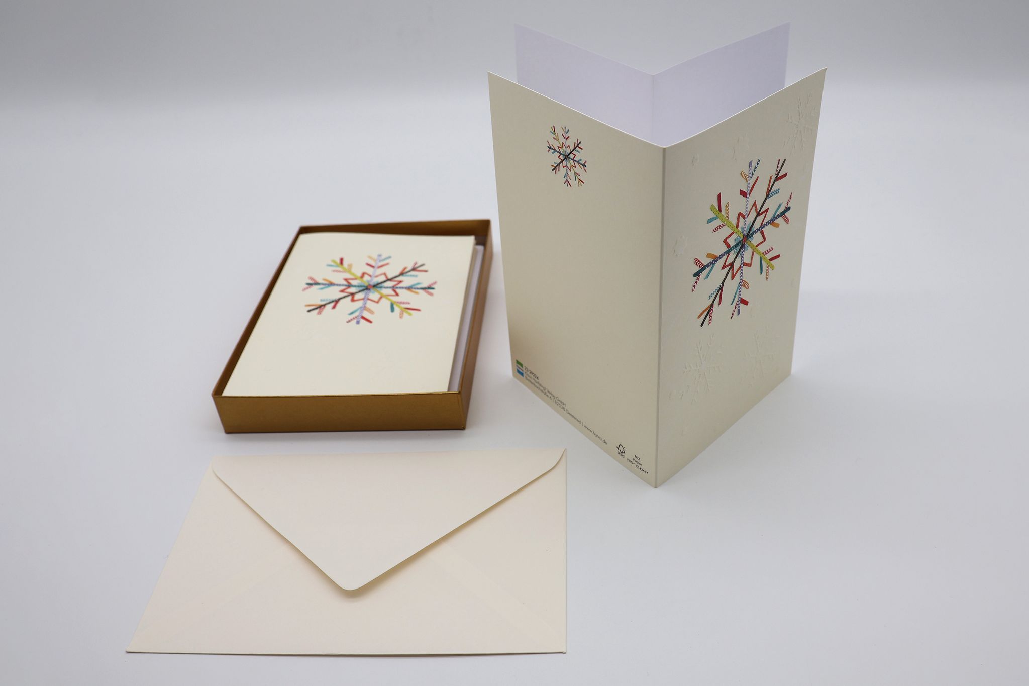 307511_NB_Weihnachtskarten_Schneeflocke_BM_02.jpg