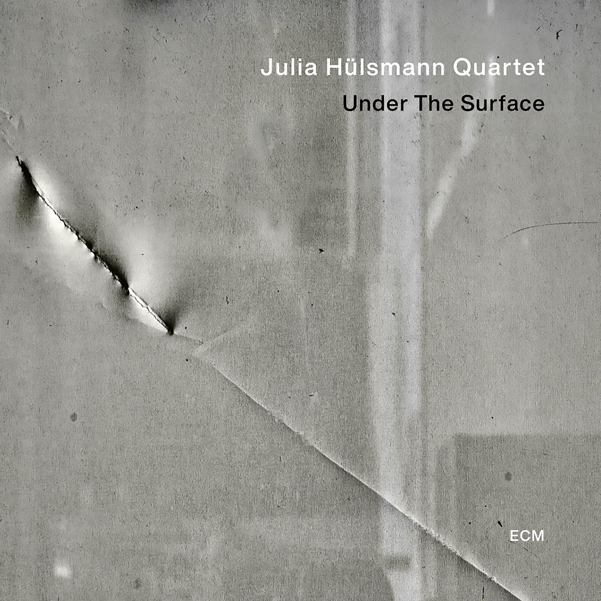 363225_LP_Huelsmann_Surface_FR_01.jpg