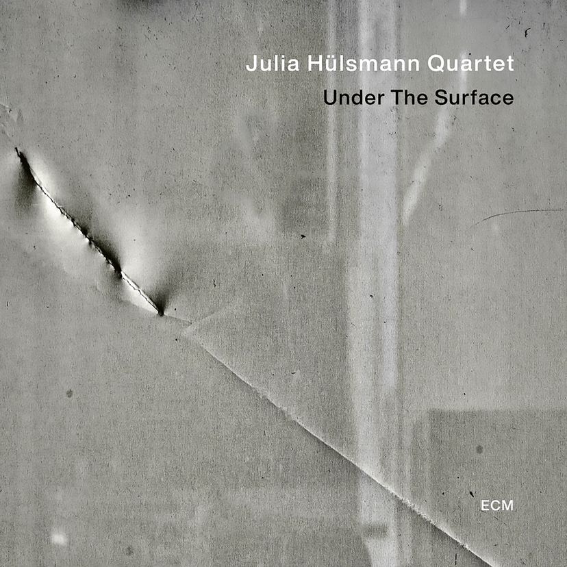 363225_LP_Huelsmann_Surface_FR_01.jpg